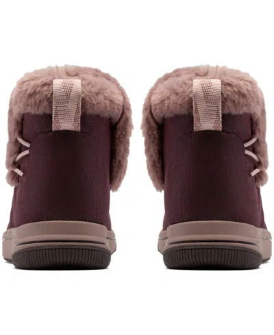 Clarks Breeze Fur In Red