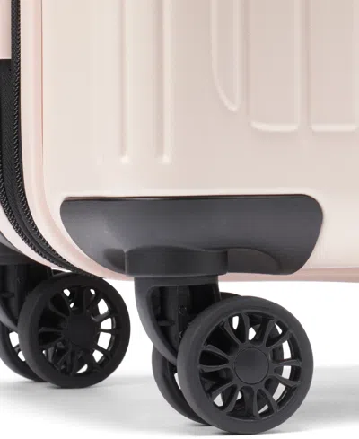 Karl Lagerfeld Sentimental Voyage 25" Upright Luggage In Pink