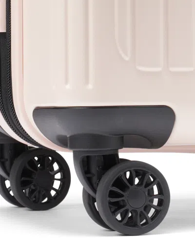 Karl Lagerfeld Sentimental Voyage 25" Upright Luggage In Pink