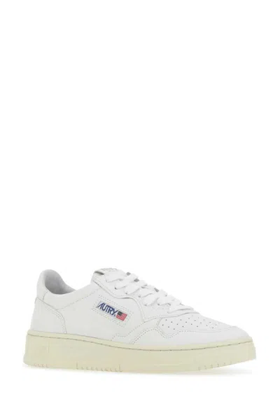 Autry Smooth Leather Sneakers With Rounded Toe In White