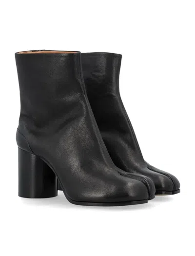 Maison Margiela Tabi Ankle Boots In Black