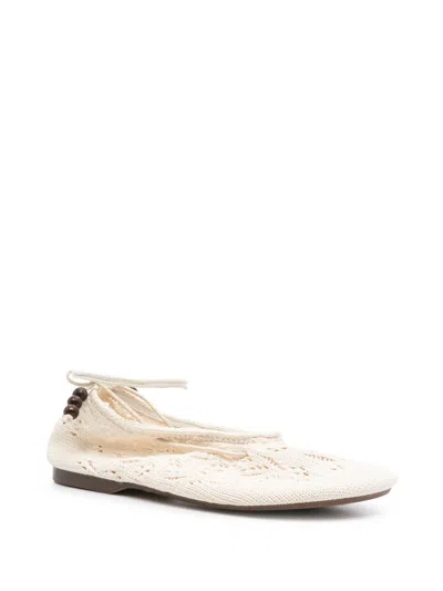 Alohas Flat Shoes In Neutral