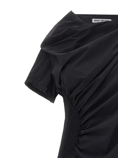 Issey Miyake 'eye Of The Bean' Dress In Black