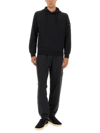Stone Island Relaxed Fit Fleece Jogger Pants In Black