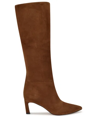 Nine West Lorthey Boot In Brown