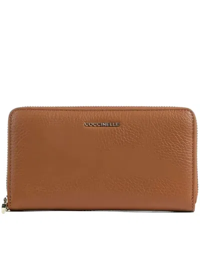 Coccinelle Metallic Soft In Brown