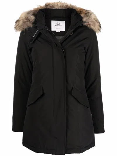 Woolrich Arctic Parka Con Pelliccia Di Raccoon Removibile In Black