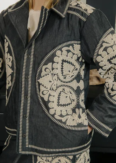 Love The Label Jamie Quilted Jacket In Black