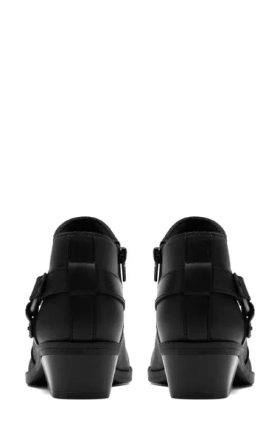 Clarks Danyelle Gema In Black