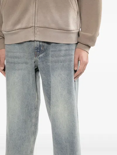 小熊刺绣牛仔裤