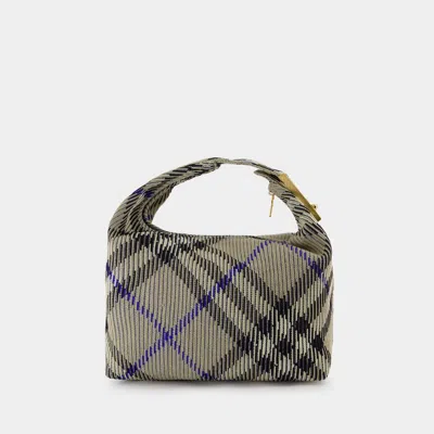 Burberry Women Medium Peg Duffle Handbag In Multi