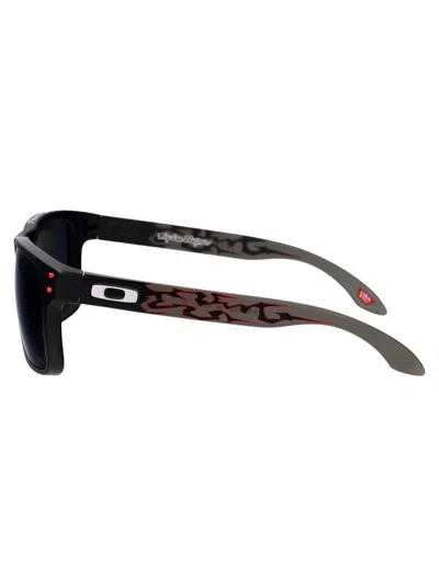 Oakley Dark Lens Metal Rivet Rectangular Frame In Black