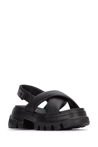 Tommy Hilfiger Sandali In Black