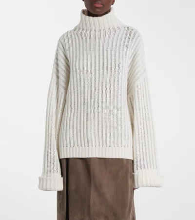 Brunello Cucinelli Cashmere Turtleneck In White