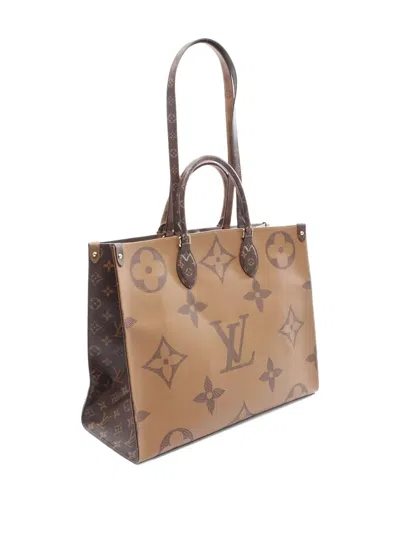 Pre-owned Louis Vuitton 2020 Onthego Gm Monogram Giant Reverse Tote Bag In Brown