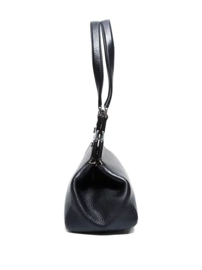 Pre-owned Ferragamo 2000-2015 Leather Shoulder Bag In Black