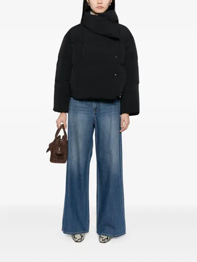 Less Logo-patch Jeans In Blue