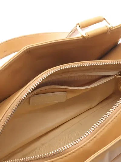 Pre-owned Chanel Chocolate Bar Handbag In Neutral