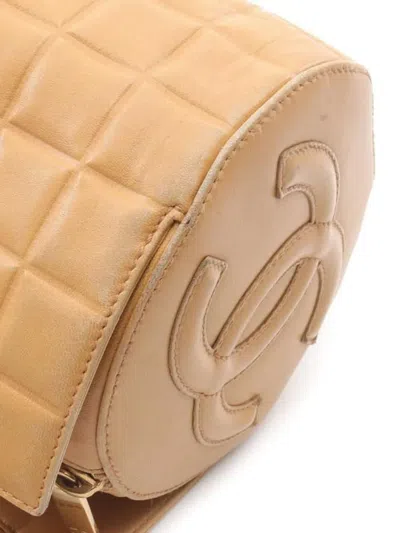 Pre-owned Chanel Chocolate Bar Handbag In Neutral