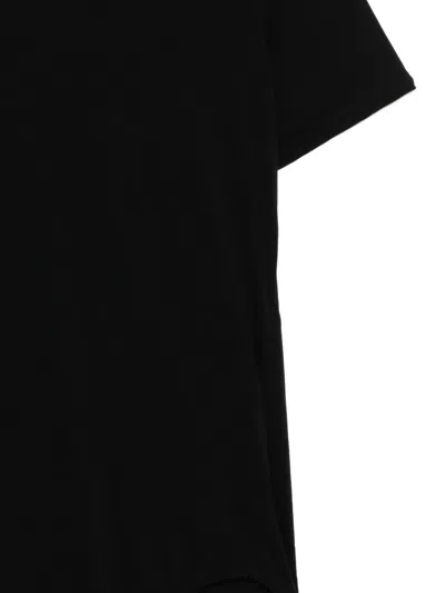 Julius Round Hem T-shirt In Black