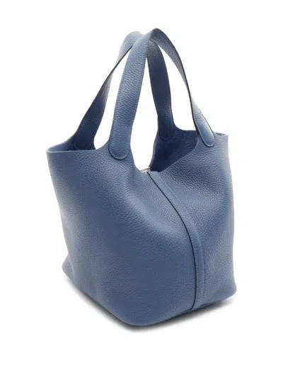 Pre-owned Hermes 2025 Clemence Picotin Lock 22 Handbag In Blue