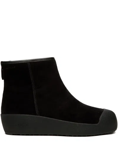 Bally Curling Bootie In Black Suede In Black