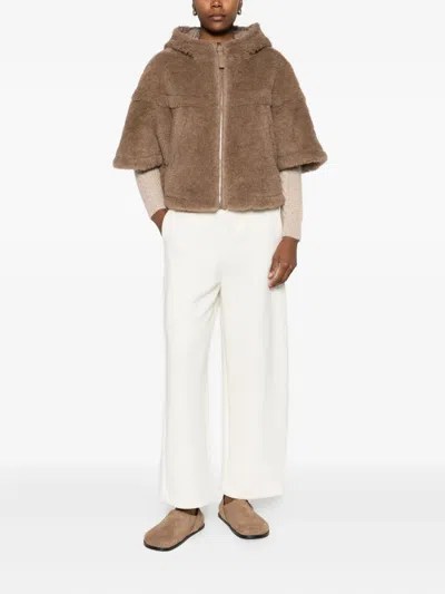 Max Mara Boxy Cape In Alpaca And Wool Teddy In Brown