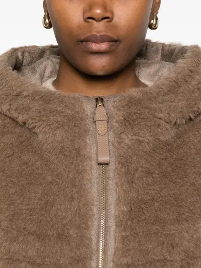 Max Mara Boxy Cape In Alpaca And Wool Teddy In Brown