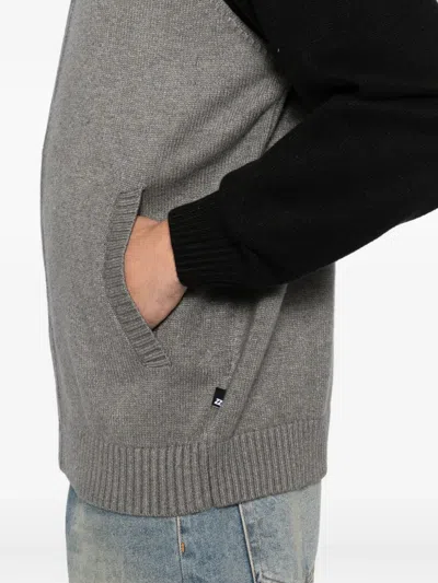 Izzue Logo-patch Cardigan In Gray