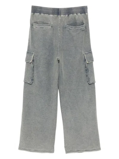 Izzue Logo-patch Trosuers In Gray