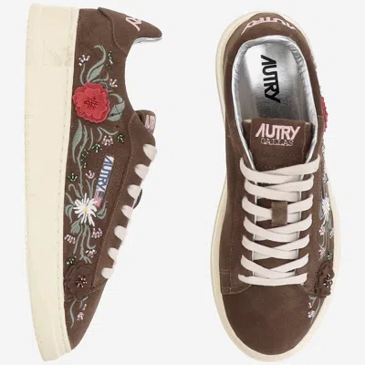 Autry Low-top Sneakers With Floral Embroidery In Rich Brown In Brown