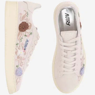 Autry Dallas Floral-embroidered Sneakers In White