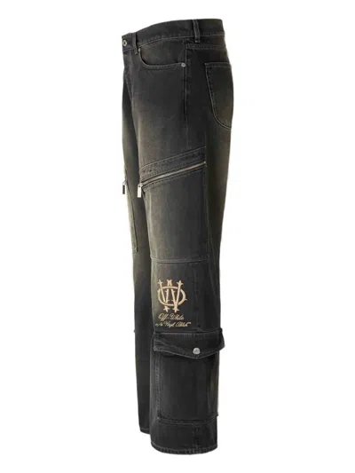 口袋喇叭牛仔裤