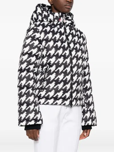 Perfect Moment Moment Houndstooth Hooded Embroidered Padded Down Ski Jacket In White