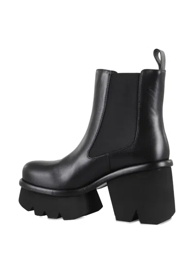 Paloma Barceló Elvia Ankle Boot With Round Toe In Black