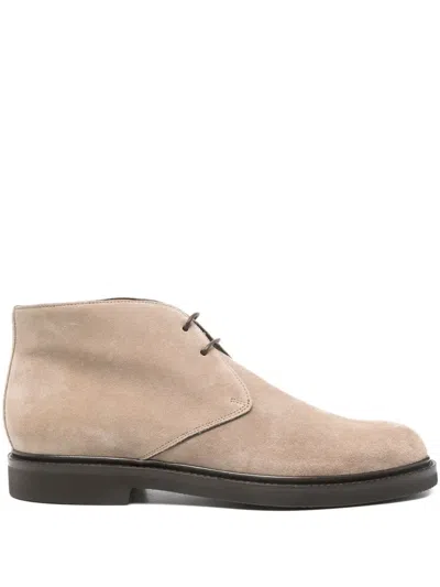Ortigni Lace-up Desert Boots In Neutral