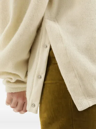 1989 Studio Ribbed Sweater With Button And Side Slits In White