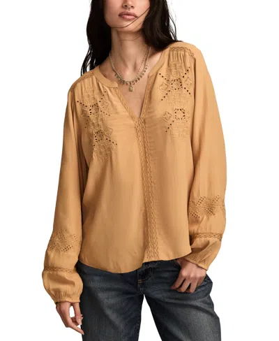 Lucky Brand Schiffli Lace Accent Peasant Top In Brown