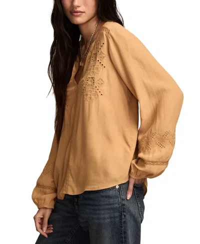Lucky Brand Schiffli Lace Accent Peasant Top In Brown
