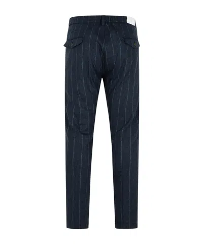 Eleventy Navy Wool And Cashmere Trousers Men In Black