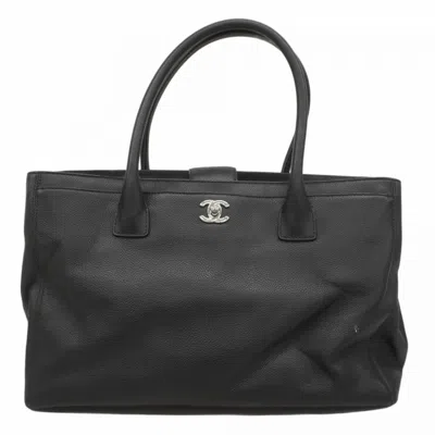 Pre-owned Chanel Leather Tote Bag () In Black