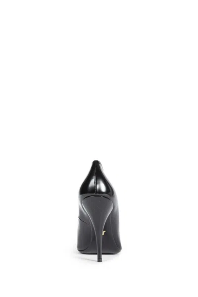 Versace Woman Black Pumps In Black