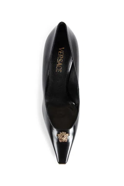 Versace Woman Black Pumps In Black