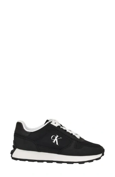 Calvin Klein Women's Women's Taresa Sneaker In Black