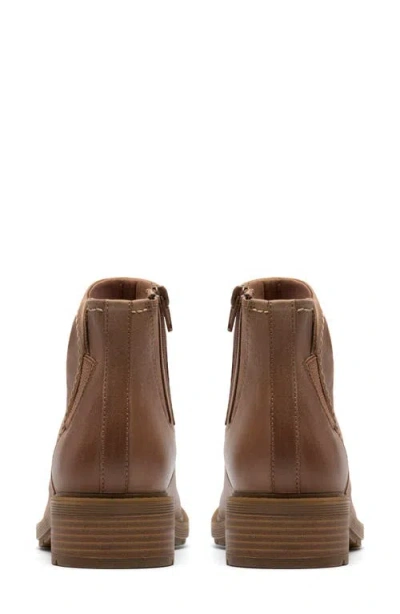 Clarks Hearth Sofia In Brown