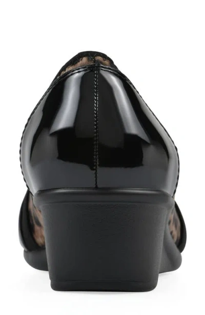 Cliffs By White Mountain Women's Bowie Wedge Shoe In Animal Print