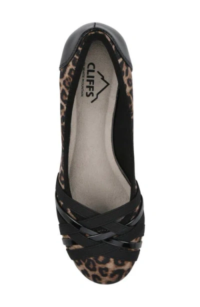 Cliffs By White Mountain Women's Bowie Wedge Shoe In Animal Print