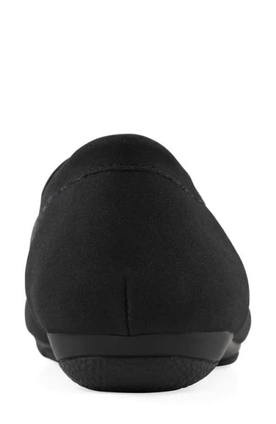 Cliffs By White Mountain Women's Giada Driving Slip On Loafers In Black