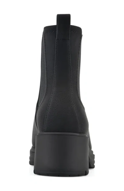 Cliffs By White Mountain Mingo Chelsea Boot In Multi