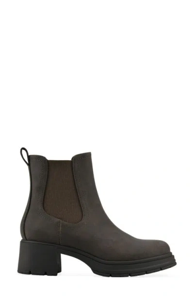 Cliffs By White Mountain Mingo Chelsea Boot In Multi